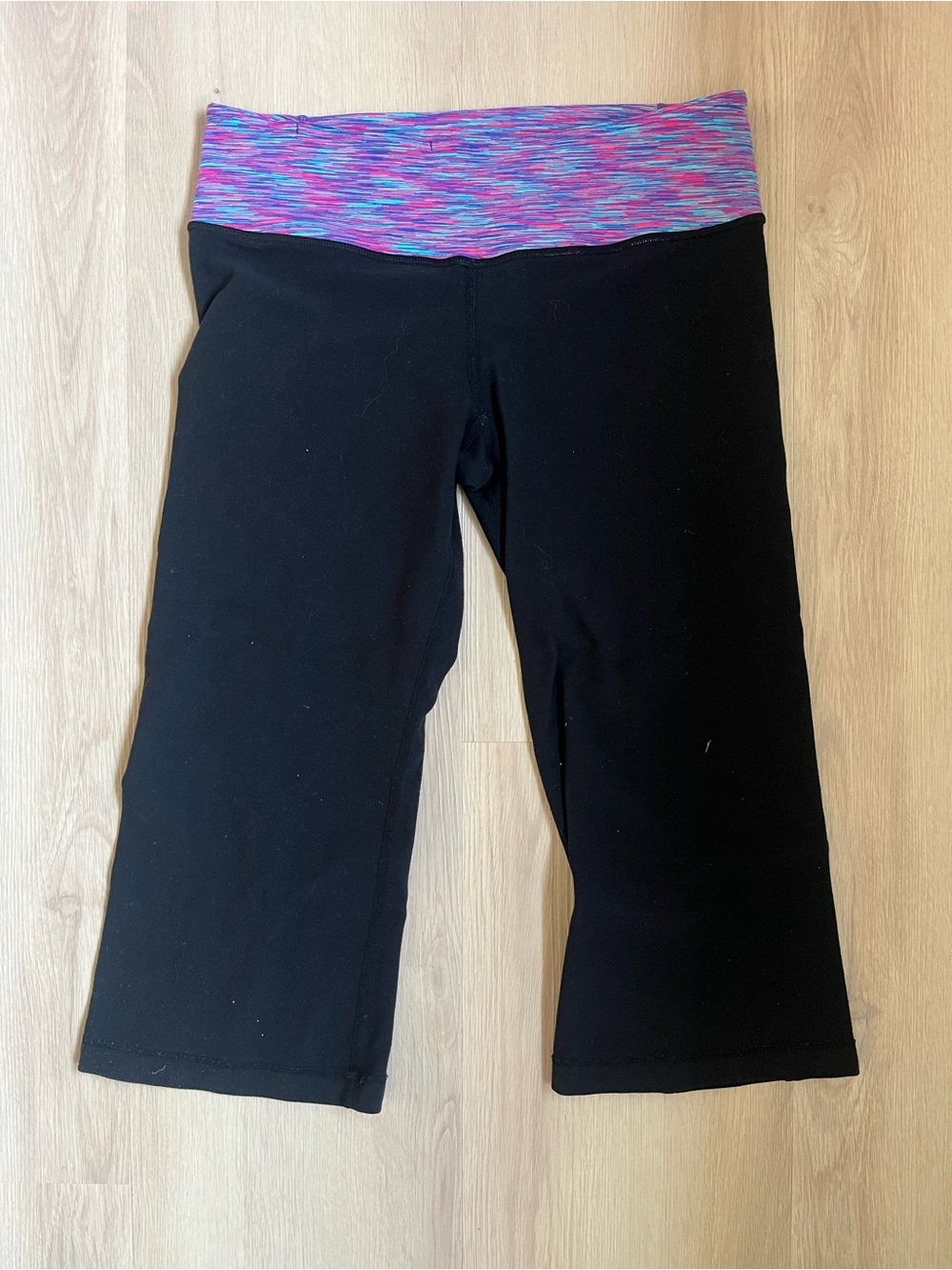Lululemon Reversible Wide Leg Capri Pants